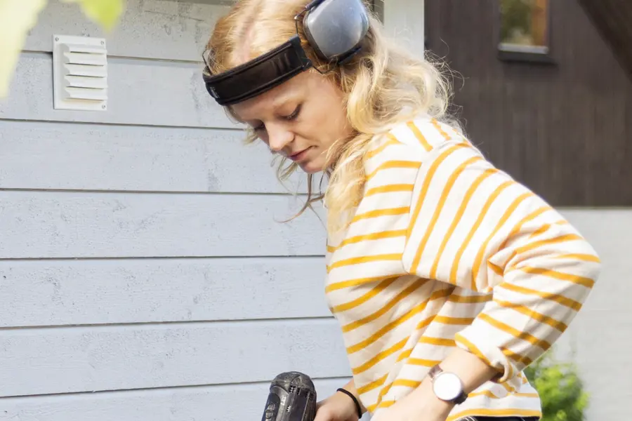 BM Kvinnelig håndtverker